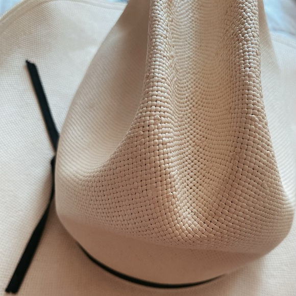 Resistol Quarter Horse long oval cowboy hat - Picture 6 of 13